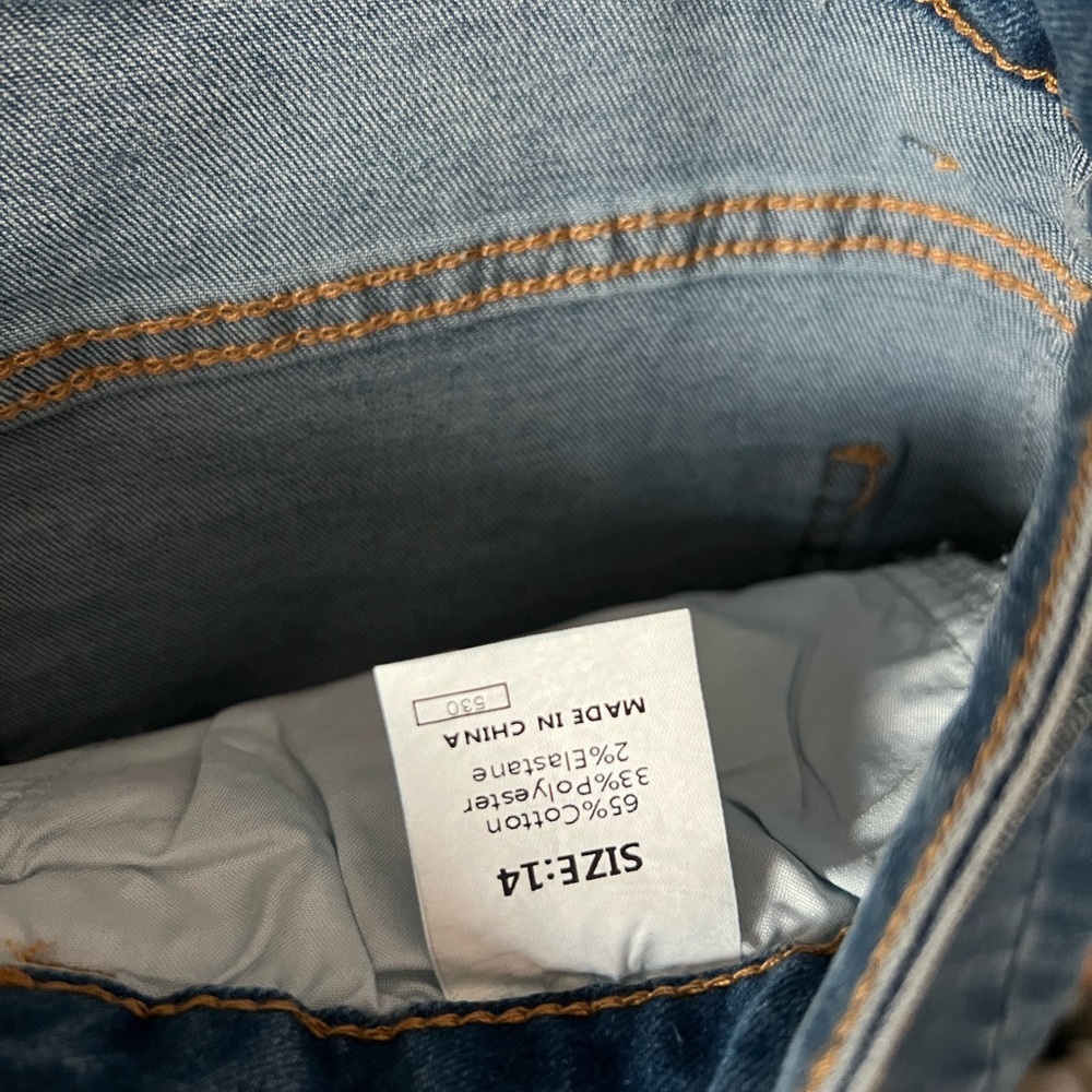 Wide Leg Barrel Jeans Medium Wash Raw Hem - Picture 7 of 7